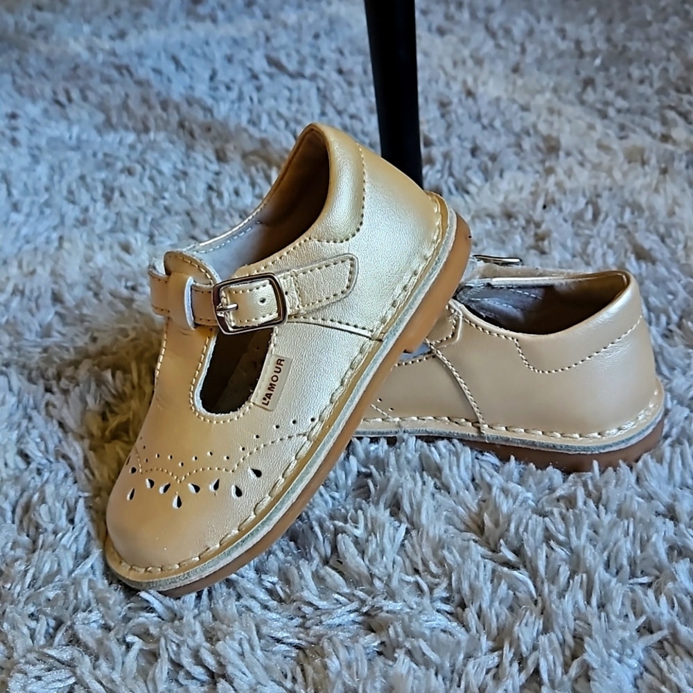 L'Amour Girls Shoes